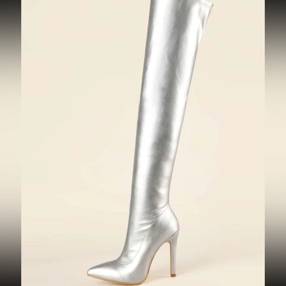 Silver Thigh High Boots (size 7.5-8) - Picture 3 of 6